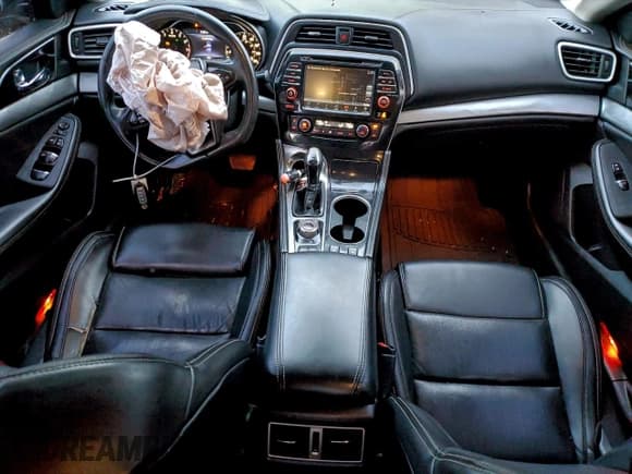 ✅ 2017 Nissan Maxima S • VIN: 1N4AA6AP5HC441008 • Lot: 92750025. Listed on Copart with 129,215 mi. Free auction sales archive from the USA and detailed vehicle history report at DreamBid. Image 8.