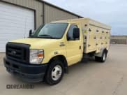 ✅ 2021 Ford Econoline Cargo • VIN: 1FDXE4FN8MDC34245 • Lot: 52241605. Wystawiony na Copart z przebiegiem 70 916 mil. Bezpłatny archiwum sprzedaży aukcyjnych z USA i szczegółowy raport historii pojazdu na DreamBid. Zdjęcie 2.