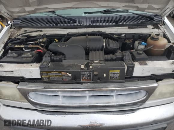 ✅ 2000 Ford Econoline Passenger XL • VIN: 1FBSS31L7YHB41694 • Lot: 43387385. Listed on Copart with 108,458 mi. Free auction sales archive from the USA and detailed vehicle history report at DreamBid. Image 12.