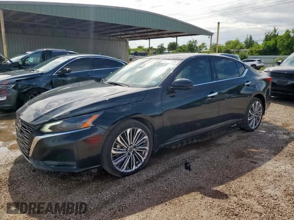 ✅ 2024 Nissan Altima SL • VIN: 1N4BL4EW3RN401357 • Лот: 63488355. Опубликован ранее на Copart с пробегом 18 717 миль. Бесплатный доступ к архиву аукционных продаж из США и подробный отчёт об истории автомобиля на DreamBid. Изображение 1.