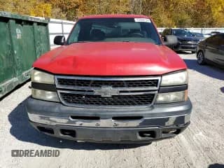 ✅ 2006 Chevrolet Silverado 1500 LS • VIN: 1GCEC19X26Z256065 • Лот: 75934124. Опубликован ранее на Copart с пробегом Не указан. Бесплатный доступ к архиву аукционных продаж из США и подробный отчёт об истории автомобиля на DreamBid. Изображение 5.