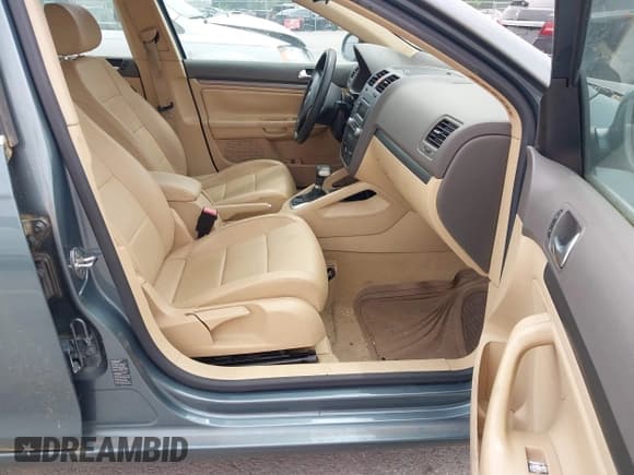 ✅ 2006 Volkswagen Jetta 2.5L • VIN: 3VWSF71K36M626385 • Lot: 42288120. Listed on IAAI with 135,413 mi. Free auction sales archive from the USA and detailed vehicle history report at DreamBid. Image 5.