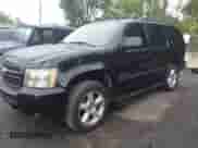 2007 Chevrolet Tahoe LTZ с VIN 1GNFK13007J126571, выставлен на аукционе IAAI как лот 43396515 с пробегом 240 070 миль миль и . История ставок и продаж доступна на DreamBid. Изображение 2.
