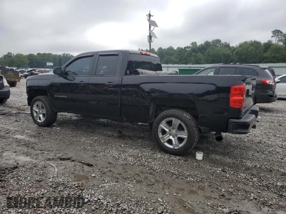 ✅ 2016 Chevrolet Silverado 1500 Custom • VIN: 1GCRCPEC4GZ252656 • Лот: 67008895. Опубликован ранее на Copart с пробегом 177 537 миль. Бесплатный доступ к архиву аукционных продаж из США и подробный отчёт об истории автомобиля на DreamBid. Изображение 2.