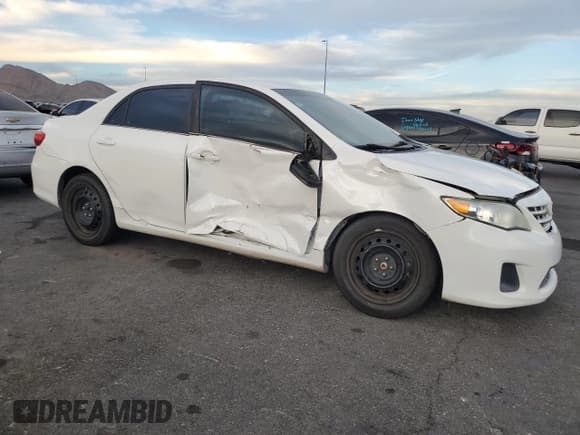 ✅ 2013 Toyota Corolla L • VIN: 5YFBU4EE7DP166309 • Lot: 90689645. Listed on Copart with 176,695 mi. Free auction sales archive from the USA and detailed vehicle history report at DreamBid. Image 4.