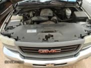 ✅ 2004 GMC Sierra 1500 Work Truck • VIN: 1GTEC14V74E401529 • Lot: 59391565. Listed on Copart with 185,396 mi. Free auction sales archive from the USA and detailed vehicle history report at DreamBid. Image 11.