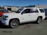 2019 Chevrolet Tahoe Premier с VIN 1GNSKCKJ8KR215870, выставлен на аукционе Copart как лот 67985555 с пробегом 84 891 миль миль и Списание • Salvage title. История ставок и продаж доступна на DreamBid. Изображение 1.