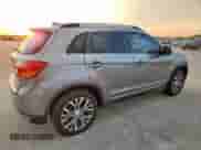 2017 Mitsubishi Outlander ES с VIN JA4AP3AU3HZ026578, выставлен на аукционе Copart как лот 82270955 с пробегом 170 673 миль миль и Списание • Salvage title. История ставок и продаж доступна на DreamBid. Изображение 3.