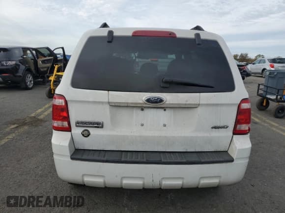 ✅ 2008 Ford Escape XLT • VIN: 1FMCU93178KD31339 • Лот: 90415765. Опубликован ранее на Copart с пробегом 115 086 миль. Бесплатный доступ к архиву аукционных продаж из США и подробный отчёт об истории автомобиля на DreamBid. Изображение 6.