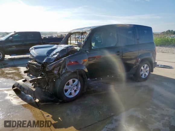 ✅ 2011 Honda Element EX • VIN: 5J6YH1H74BL000114 • Лот: 57806125. Опубликован ранее на Copart с пробегом 214 551 миль. Бесплатный доступ к архиву аукционных продаж из США и подробный отчёт об истории автомобиля на DreamBid. Изображение 1.