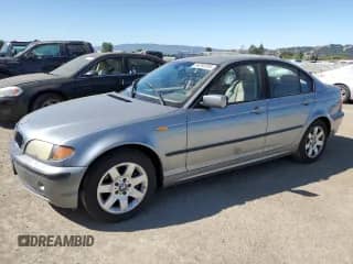 2005 BMW 3 Series 325xi with VIN WBAEU33475PR18835, listed as a Copart auction lot 64080205 with 73,874 mi miles and Clean title. Bid and sale history available at DreamBid. Image 1.