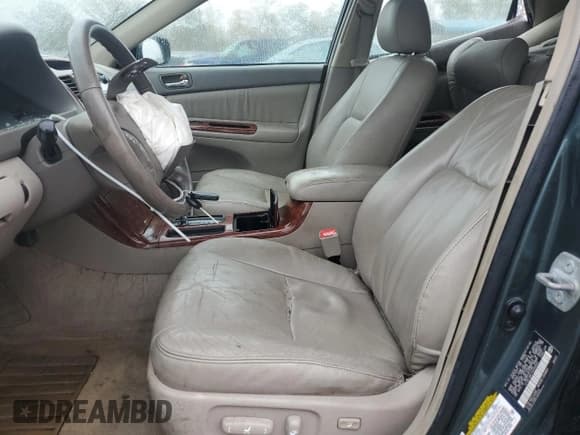 ✅ 2005 Toyota Camry XLE • VIN: 4T1BF30K15U095934 • Лот: 90277055. Опубликован ранее на Copart с пробегом 208 522 миль. Бесплатный доступ к архиву аукционных продаж из США и подробный отчёт об истории автомобиля на DreamBid. Изображение 7.