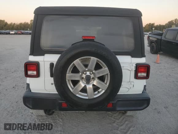 ✅ 2020 Jeep Wrangler Unlimited Sahara • VIN: 1C4HJXEN0LW220544 • Лот: 87453545. Опубликован ранее на Copart с пробегом 78 387 миль. Бесплатный доступ к архиву аукционных продаж из США и подробный отчёт об истории автомобиля на DreamBid. Изображение 6.