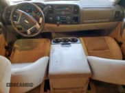 ✅ 2013 Chevrolet Silverado 2500HD LT • VIN: 1GC1KXCG5DF197024 • Lot: 92703725. Wystawiony na Copart z przebiegiem 230 196 mil. Bezpłatny archiwum sprzedaży aukcyjnych z USA i szczegółowy raport historii pojazdu na DreamBid. Zdjęcie 8.