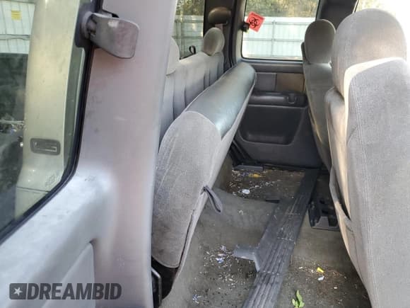 ✅ 2003 Chevrolet Silverado 1500 LS • VIN: 1GCEC19V63E343436 • Lot: 93076045. Listed on Copart with 141,987 mi. Free auction sales archive from the USA and detailed vehicle history report at DreamBid. Image 10.