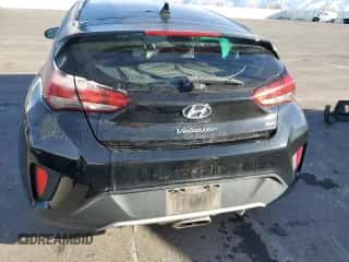 2019 Hyundai Veloster Premium z VIN KMHTG6AF6KU015706, wystawiony jako Copart lot #88063285 z przebiegiem 68 535 mil mil oraz Szkoda całkowita • Salvage title. Historia ofert i sprzedaży dostępna na DreamBid. Obrazek 6.