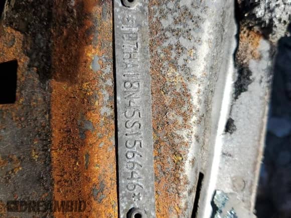 2005 Dodge 1500 SLT с VIN 1D7HA18N45S156646, выставлен на аукционе Copart как лот 50523655 с пробегом Не указан миль и На запчасти • Non repairable. История ставок и продаж доступна на DreamBid. Изображение 12.