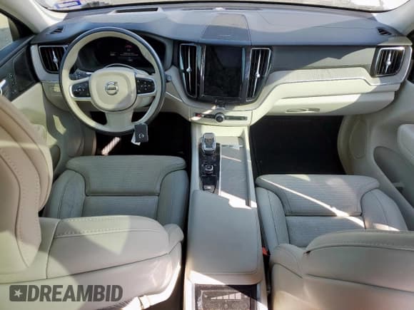 ✅ 2022 Volvo XC60 Inscription • VIN: YV4L12DL4N1911053 • Lot: 80411695. Listed on Copart with 51,852 mi. Free auction sales archive from the USA and detailed vehicle history report at DreamBid. Image 8.