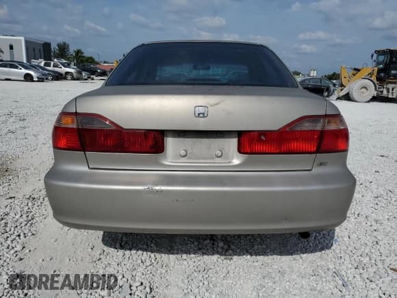 ✅ 1999 Honda Accord EX • VIN: 1HGCG5559XA056549 • Лот: 50090965. Опубликован ранее на Copart с пробегом Не указан. Бесплатный доступ к архиву аукционных продаж из США и подробный отчёт об истории автомобиля на DreamBid. Изображение 6.