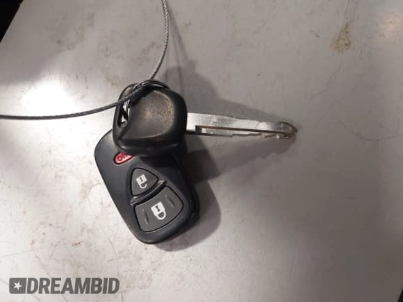 ✅ 2011 Suzuki SX4 Crossover • VIN: JS2YB5A31B6303734 • Lot: 42412932. Wystawiony na IAAI z przebiegiem 110 108 mil. Bezpłatny archiwum sprzedaży aukcyjnych z USA i szczegółowy raport historii pojazdu na DreamBid. Zdjęcie 11.