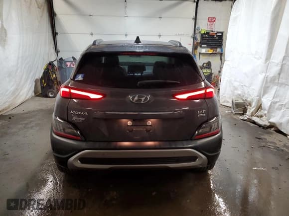 ✅ 2023 Hyundai Kona Limited • VIN: KM8K5CA30PU037777 • Lot: 93395585. Wystawiony na Copart z przebiegiem 37 277 mil. Bezpłatny archiwum sprzedaży aukcyjnych z USA i szczegółowy raport historii pojazdu na DreamBid. Zdjęcie 6.