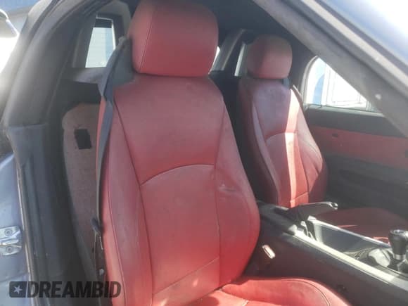 ✅ 2007 BMW Z4 3.0i • VIN: 4USBU33547LW60647 • Lot: 85870665. Listed on Copart with 79,846 mi. Free auction sales archive from the USA and detailed vehicle history report at DreamBid. Image 10.