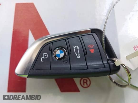 2021 BMW 3 Series 330i с VIN 3MW5R1J06M8B87978, выставлен на аукционе IAAI как лот 42752044 с пробегом 41 707 миль миль и . История ставок и продаж доступна на DreamBid. Изображение 11.