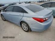 ✅ 2012 Hyundai Sonata GLS • VIN: 5NPEB4AC6CH464126 • Lot: 76027754. Wystawiony na Copart z przebiegiem Nie podano. Bezpłatny archiwum sprzedaży aukcyjnych z USA i szczegółowy raport historii pojazdu na DreamBid. Zdjęcie 2.