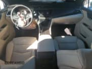 ✅ 2017 Cadillac XT5 FWD • VIN: 1GYKNARS2HZ294510 • Лот: 92780525. Опубликован ранее на Copart с пробегом 92 793 миль. Бесплатный доступ к архиву аукционных продаж из США и подробный отчёт об истории автомобиля на DreamBid. Изображение 8.