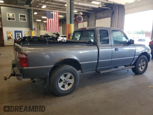 ✅ 2005 Ford Ranger XL • VIN: 1FTYR15E65PA46787 • Lot: 70260095. Wystawiony na Copart z przebiegiem 171 342 mil. Bezpłatny archiwum sprzedaży aukcyjnych z USA i szczegółowy raport historii pojazdu na DreamBid. Zdjęcie 3.