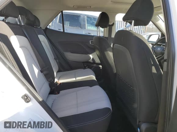✅ 2022 Hyundai Venue Limited • VIN: KMHRC8A36NU162426 • Lot: 42640615. Listed on Copart with 59,362 mi. Free auction sales archive from the USA and detailed vehicle history report at DreamBid. Image 11.