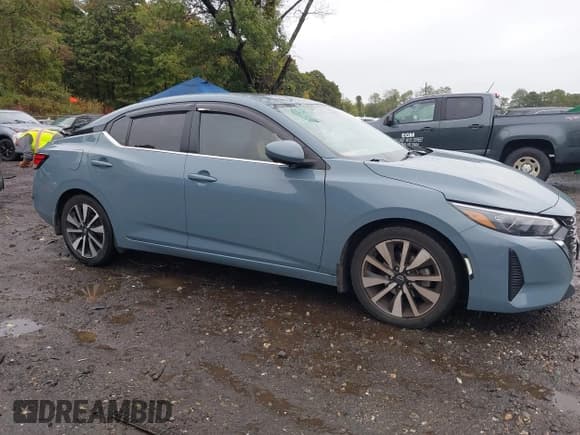 ✅ 2024 Nissan Sentra SV • VIN: 3N1AB8CV8RY222814 • Lot: 43424744. Listed on IAAI with 75,047 mi. Free auction sales archive from the USA and detailed vehicle history report at DreamBid. Image 13.