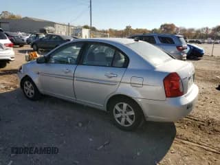 ✅ 2008 Hyundai Accent GLS • VIN: KMHCN46C48U275975 • Lot: 76607524. Wystawiony na Copart z przebiegiem 84 400 mil. Bezpłatny archiwum sprzedaży aukcyjnych z USA i szczegółowy raport historii pojazdu na DreamBid. Zdjęcie 2.