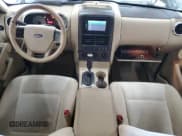 ✅ 2007 Ford Explorer Sport Trac Limited • VIN: 1FMEU53K57UA16942 • Lot: 53885185. Wystawiony na Copart z przebiegiem 216 300 mil. Bezpłatny archiwum sprzedaży aukcyjnych z USA i szczegółowy raport historii pojazdu na DreamBid. Zdjęcie 8.