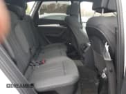 ✅ 2025 Audi Q5 S line Premium Plus • VIN: WA1EAAFY6S2053051 • Лот: 91872425. Опубликован ранее на Copart с пробегом 5 231 миль. Бесплатный доступ к архиву аукционных продаж из США и подробный отчёт об истории автомобиля на DreamBid. Изображение 11.