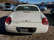 ✅ 2002 Ford Thunderbird Hardtop Premium • VIN: 1FAHP60A42Y101370 • Лот: 91212375. Опубликован ранее на Copart с пробегом 133 540 миль. Бесплатный доступ к архиву аукционных продаж из США и подробный отчёт об истории автомобиля на DreamBid. Изображение 6.