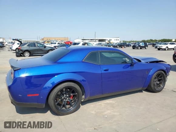 ✅ 2022 Dodge Challenger SRT Hellcat Redeye Widebody • VIN: 2C3CDZL91NH107887 • Lot: 65779774. Wystawiony na Copart z przebiegiem 29 985 mil. Bezpłatny archiwum sprzedaży aukcyjnych z USA i szczegółowy raport historii pojazdu na DreamBid. Zdjęcie 3.