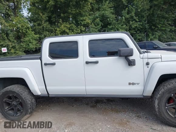 ✅ 2009 Hummer H3 H3T Luxury • VIN: 5GNEN13E498143536 • Lot: 43201452. Wystawiony na IAAI z przebiegiem 174 304 mil. Bezpłatny archiwum sprzedaży aukcyjnych z USA i szczegółowy raport historii pojazdu na DreamBid. Zdjęcie 13.