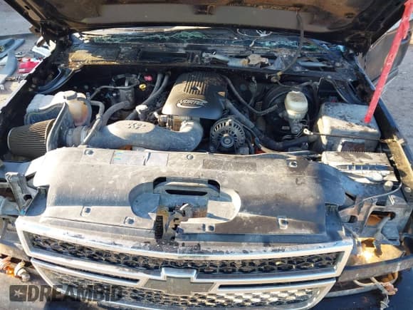 ✅ 2006 Chevrolet Silverado 1500 LT3 • VIN: 2GCEK13ZX61256742 • Lot: 43393483. Wystawiony na IAAI z przebiegiem 162 742 mil. Bezpłatny archiwum sprzedaży aukcyjnych z USA i szczegółowy raport historii pojazdu na DreamBid. Zdjęcie 10.