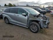 ✅ 2021 Toyota Sienna XLE • VIN: 5TDJRKEC6MS015873 • Lot: 95621375. Listed on Copart with 65,392 mi. Free auction sales archive from the USA and detailed vehicle history report at DreamBid. Image 4.