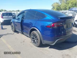 ✅ 2022 Tesla Model X • VIN: 7SAXCDE58NF350182 • Лот: 43358639. Опубликован ранее на IAAI с пробегом 41 271 миль. Бесплатный доступ к архиву аукционных продаж из США и подробный отчёт об истории автомобиля на DreamBid. Изображение 3.