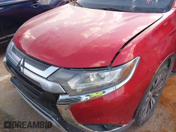 2019 Mitsubishi Outlander ES с VIN JA4AZ3A31KZ040438, выставлен на аукционе IAAI как лот 42519006 с пробегом 44 238 миль миль и . История ставок и продаж доступна на DreamBid. Изображение 18.
