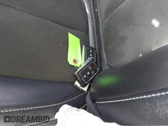 ✅ 2023 Jeep Grand Cherokee Laredo • VIN: 1C4RJHAG5P8829642 • Lot: 43522405. Wystawiony na IAAI z przebiegiem 26 012 mil. Bezpłatny archiwum sprzedaży aukcyjnych z USA i szczegółowy raport historii pojazdu na DreamBid. Zdjęcie 11.