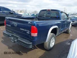 ✅ 2004 Dodge Dakota SLT • VIN: 1D7HG42N44S519910 • Lot: 41737881. Wystawiony na IAAI z przebiegiem 154 008 mil. Bezpłatny archiwum sprzedaży aukcyjnych z USA i szczegółowy raport historii pojazdu na DreamBid. Zdjęcie 4.