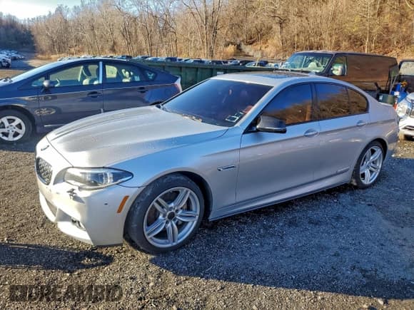 ✅ 2014 BMW 5 Series 535i xDrive • VIN: WBA5B3C51ED292666 • Lot: 94639995. Wystawiony na Copart z przebiegiem 136 064 mil. Bezpłatny archiwum sprzedaży aukcyjnych z USA i szczegółowy raport historii pojazdu na DreamBid. Zdjęcie 1.