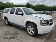 ✅ 2012 Chevrolet Suburban LT • VIN: 1GNSKJE79CR302361 • Lot: 55122015. Wystawiony na Copart z przebiegiem 190 807 mil. Bezpłatny archiwum sprzedaży aukcyjnych z USA i szczegółowy raport historii pojazdu na DreamBid. Zdjęcie 4.