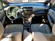 ✅ 2018 Nissan LEAF SV • VIN: 1N4AZ1CP2JC306910 • Лот: 93064735. Опубликован ранее на Copart с пробегом 41 948 миль. Бесплатный доступ к архиву аукционных продаж из США и подробный отчёт об истории автомобиля на DreamBid. Изображение 8.