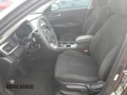 ✅ 2019 Kia Optima LX • VIN: 5XXGT4L36KG308925 • Lot: 93302635. Wystawiony na Copart z przebiegiem 92 184 mil. Bezpłatny archiwum sprzedaży aukcyjnych z USA i szczegółowy raport historii pojazdu na DreamBid. Zdjęcie 7.