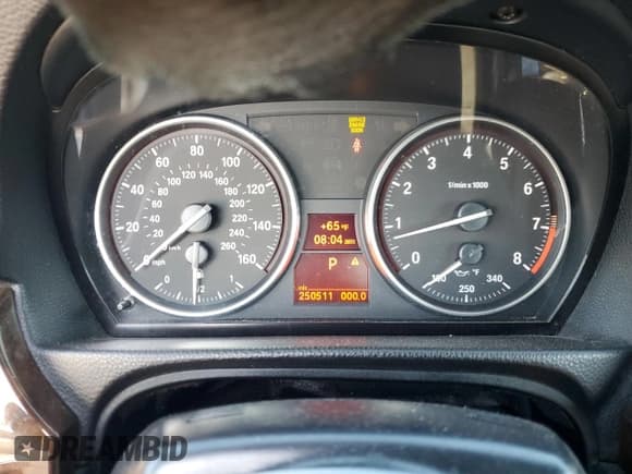 ✅ 2012 BMW 3 Series 335i • VIN: WBADX7C54CE744914 • Lot: 66766985. Listed on Copart with 250,511 mi. Free auction sales archive from the USA and detailed vehicle history report at DreamBid. Image 9.