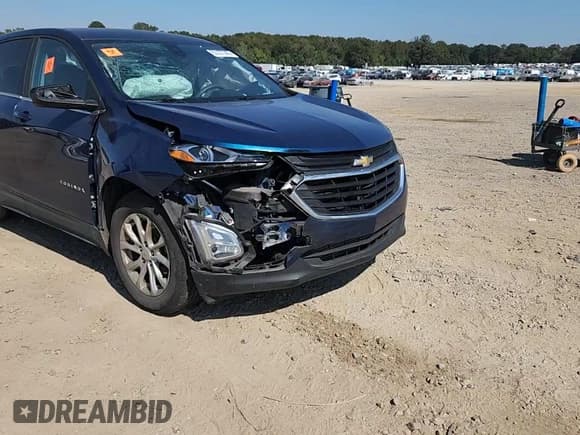 ✅ 2021 Chevrolet Equinox LT • VIN: 2GNAXKEV3M6162483 • Lot: 82337945. Wystawiony na Copart z przebiegiem 167 658 mil. Bezpłatny archiwum sprzedaży aukcyjnych z USA i szczegółowy raport historii pojazdu na DreamBid. Zdjęcie 13.